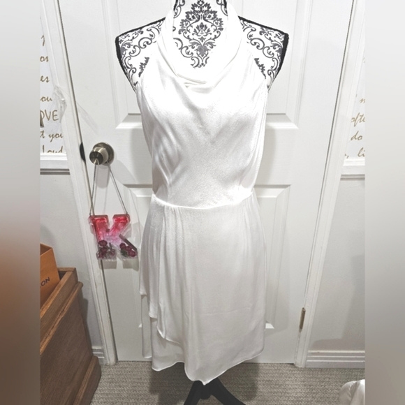 EUC Socialite White Dress Asymmetrical Backless Medium Wedding Bride - Picture 2 of 12